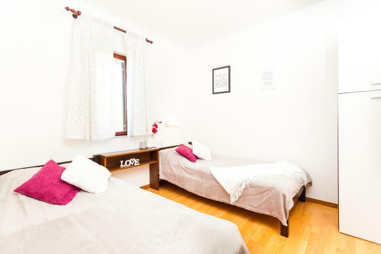 Apartments Dajna Vela Luka Εξωτερικό φωτογραφία